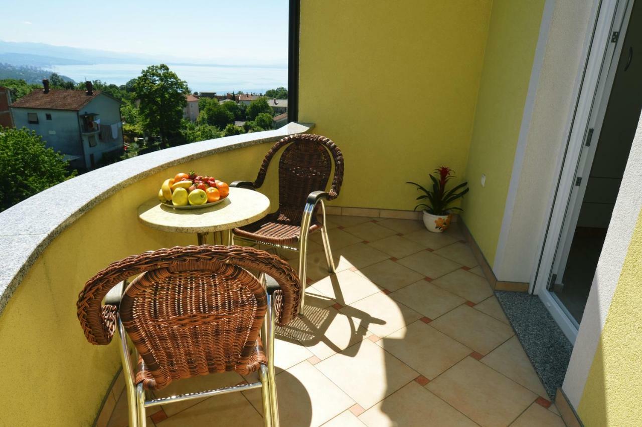 Apartments Mrkonja Matulji Ngoại thất bức ảnh
